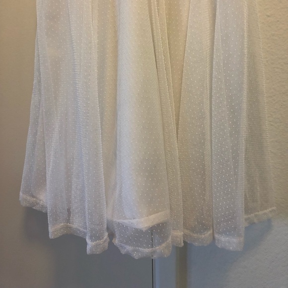 White polka dot lace skater dress - Picture 2 of 3